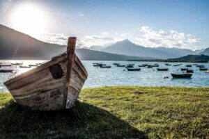 Gersian Hysenaj - Barche al lago di Santa Croce